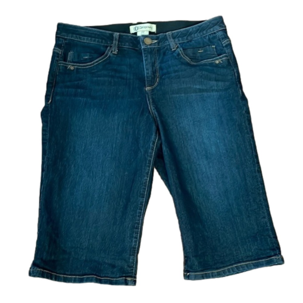 DEMOCRACY AbSolution Jean Shorts Size 10